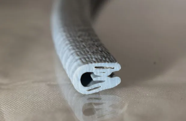 COR P 1.011 EDGE TRIM WITH SELF GRIP SEAL