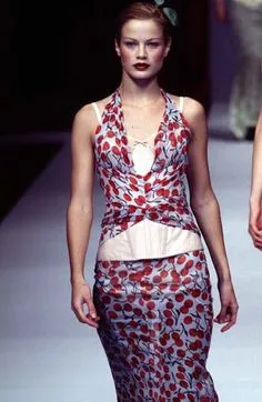 Dolce & Gabbana - Baby Blue Pencil Skirt with Cherries -