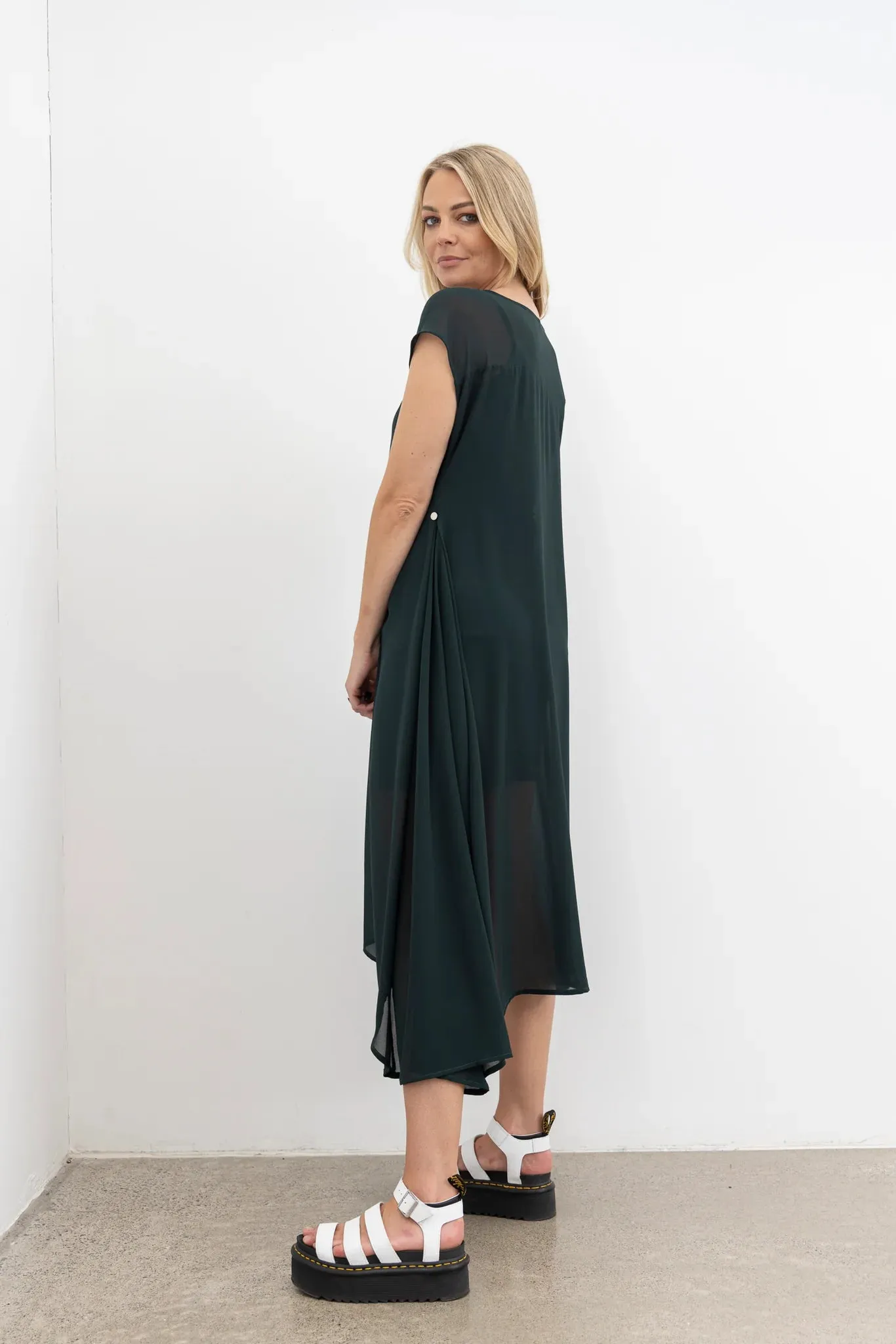 DREAMLINER DRESS -Black