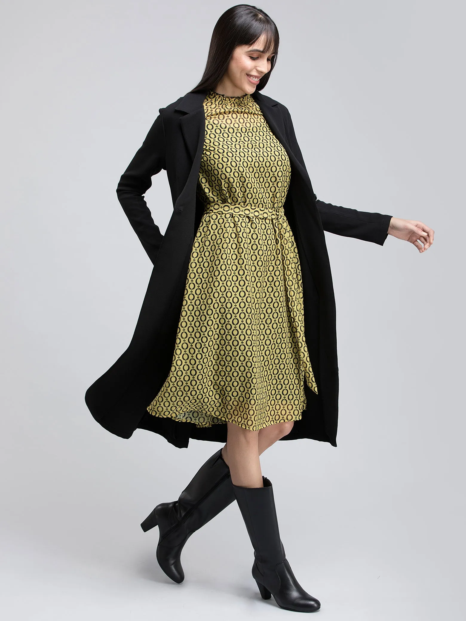 Geometric Print Ruffled A Line Dress - Yellow and Black
