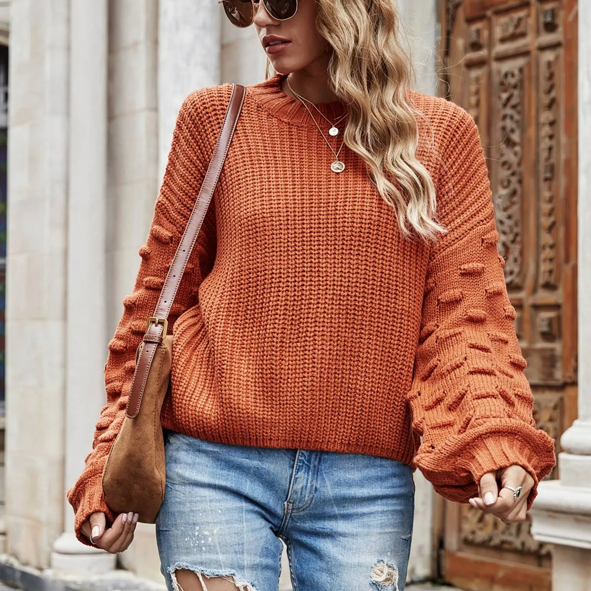 SHORT STYLE TONGLE KNIT PULLOVER SWEATER