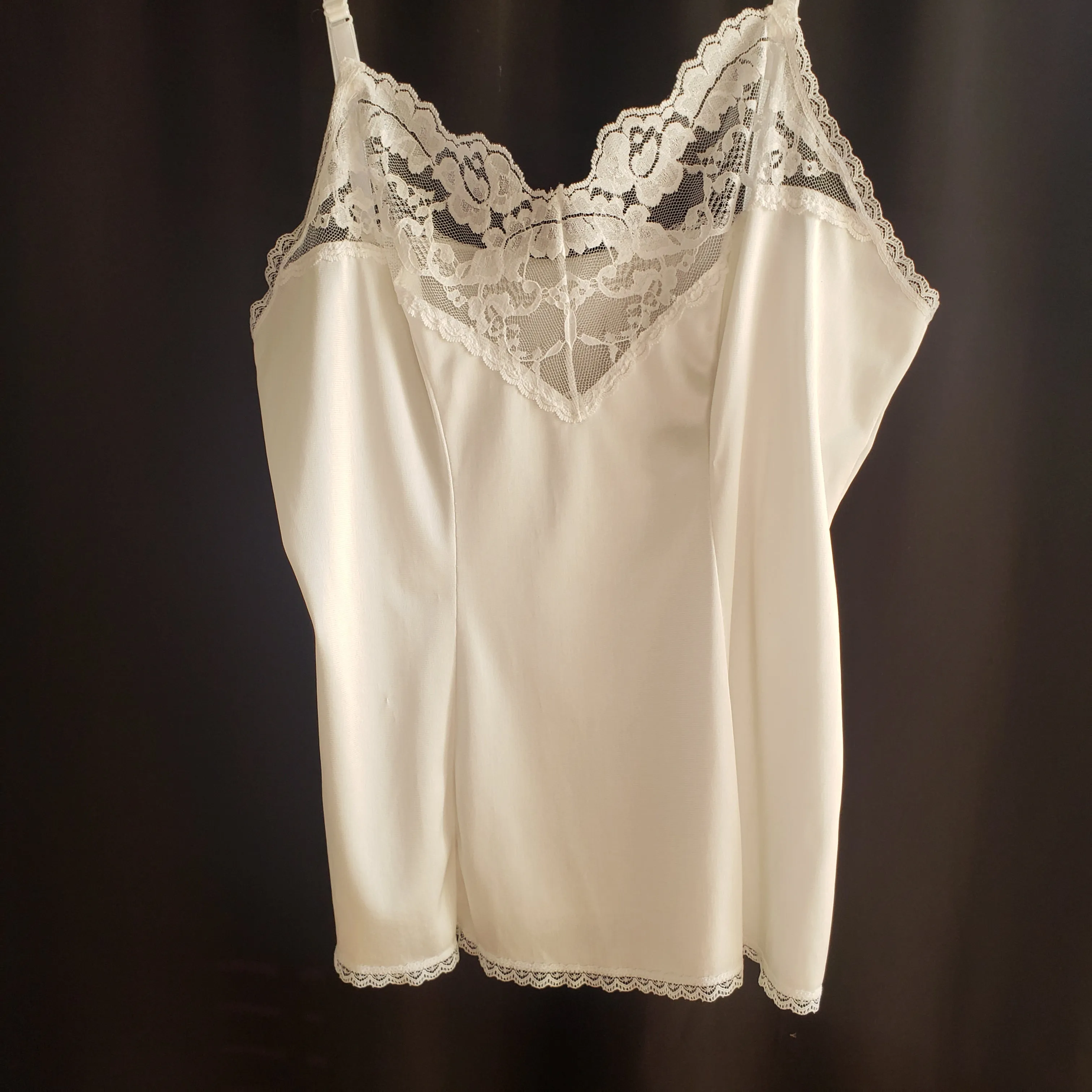 Vintage Lace Trim Slip Top Size L