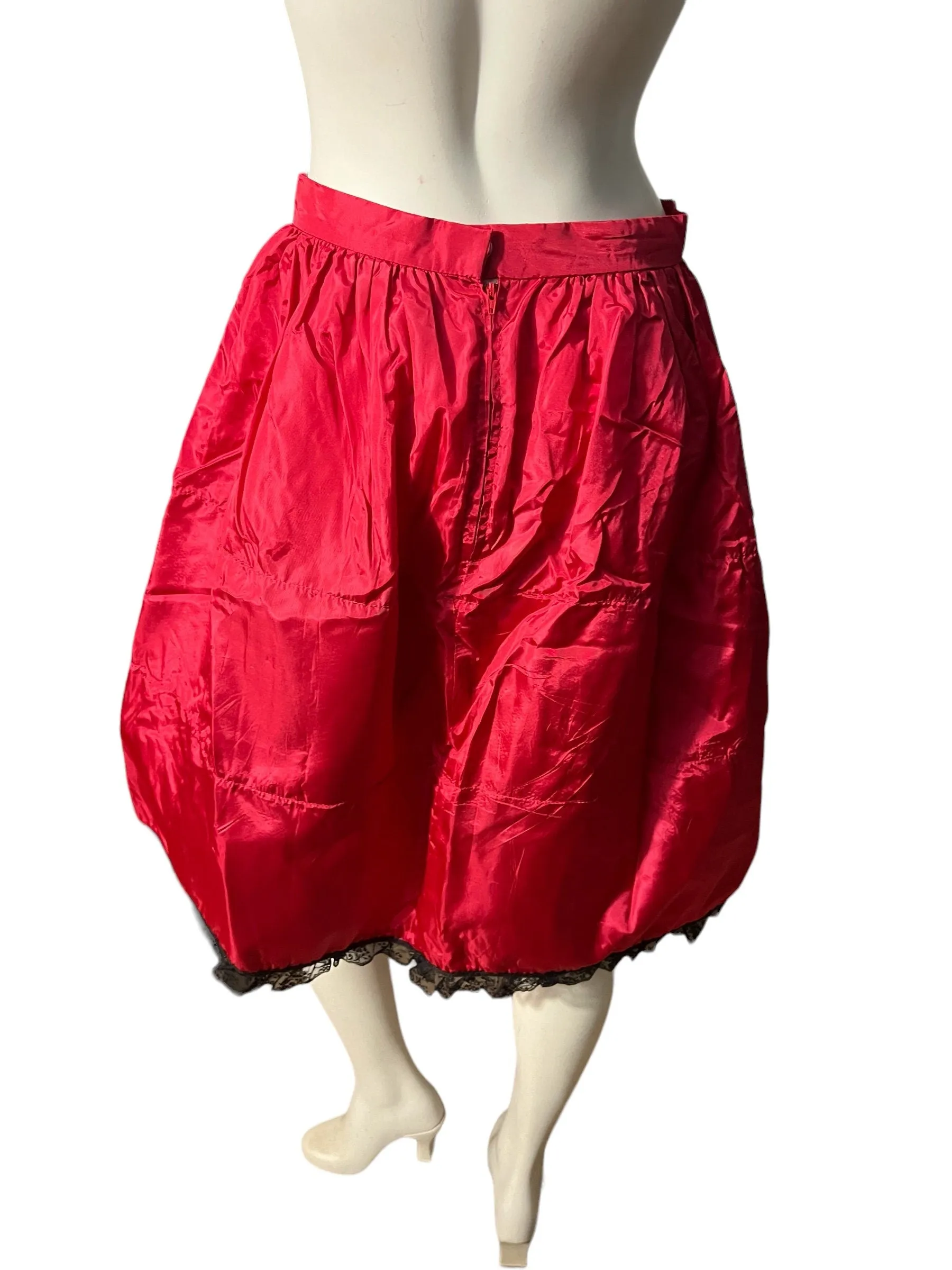 Vintage red crinoline skirt M